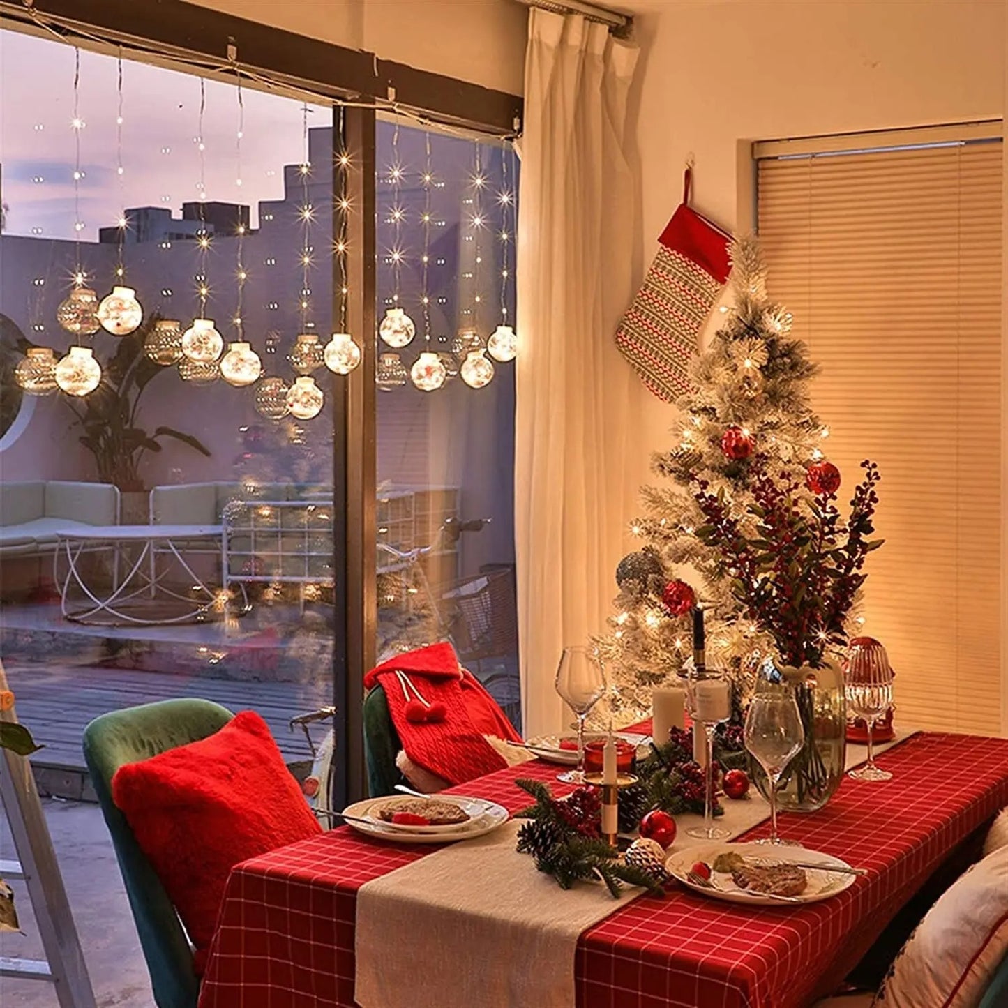 🌲Cortina de Esferas Navideñas - 3 METROS